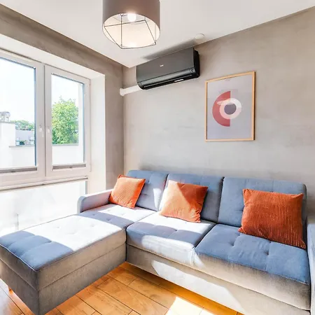 Carbon By Oneapartments Apartment *